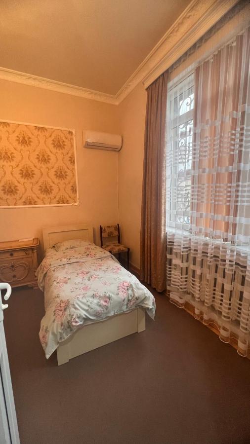 Apartments City On The Palm Tbilisi Bagian luar foto